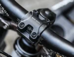 Light Bee Handlebar Clamp